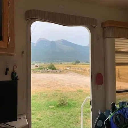 Appartement Mission Mountain Camper à Saint Ignatius Extérieur photo