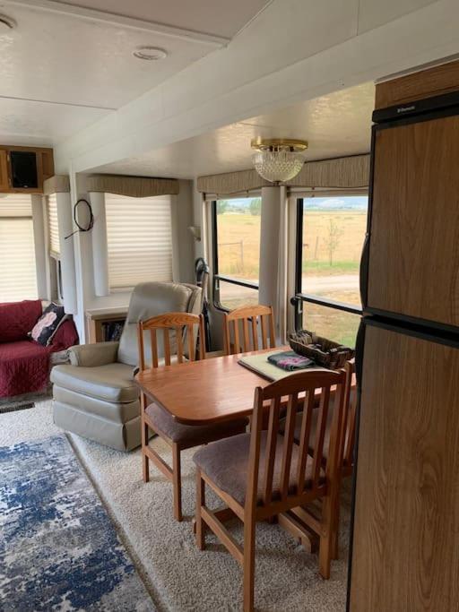 Appartement Mission Mountain Camper